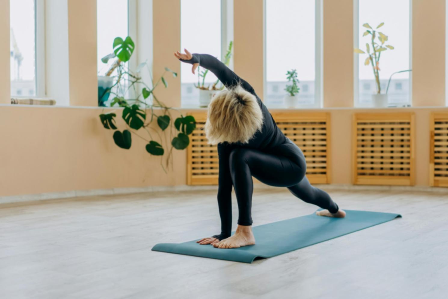Yogamatte und Übungsplatz zu Hause